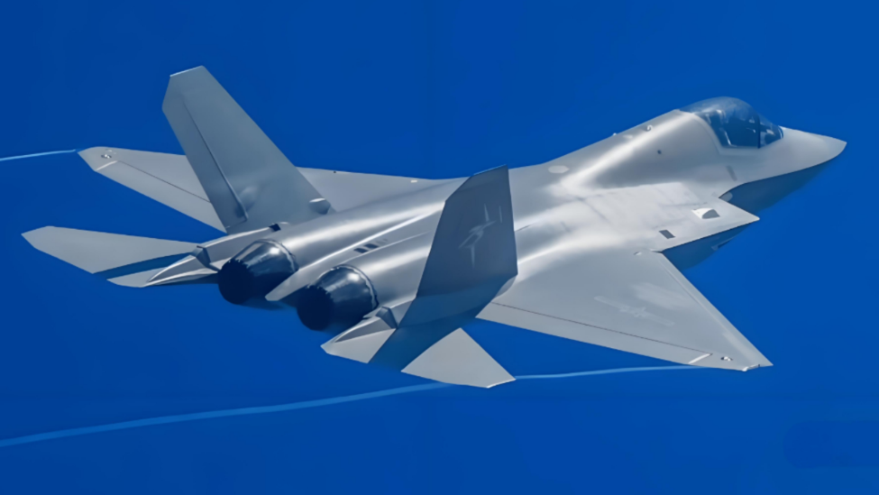 巴基斯坦空军副司令罕见发声，将引进一批歼35AE，再增购歼10CE