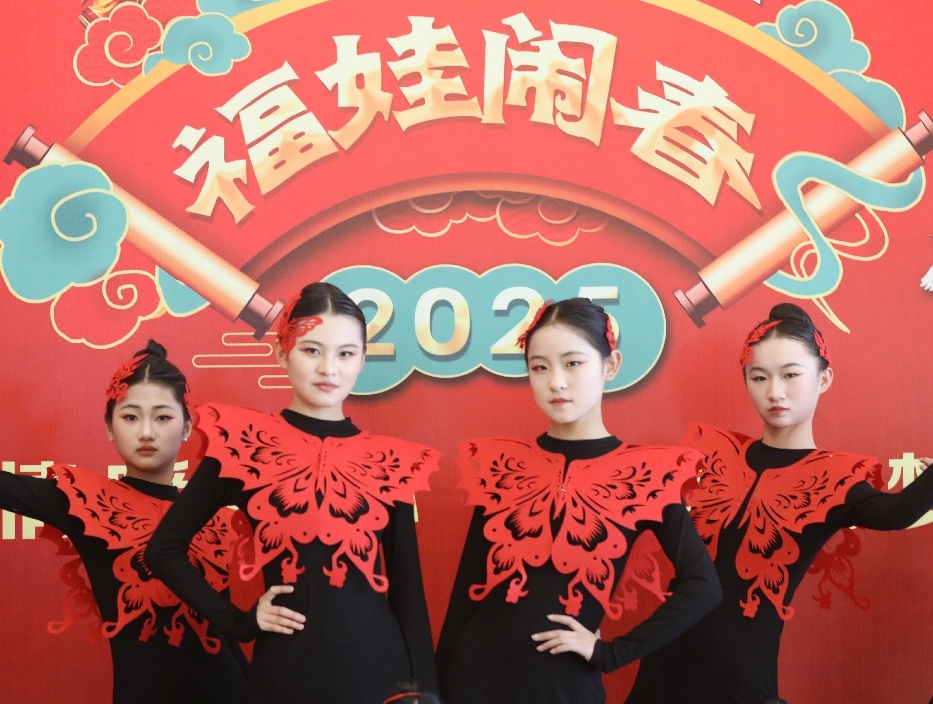 怀才情守住心不负少年不负热爱——《福娃闹春》少儿春晚导演庞兵兵的成功之路(图7)