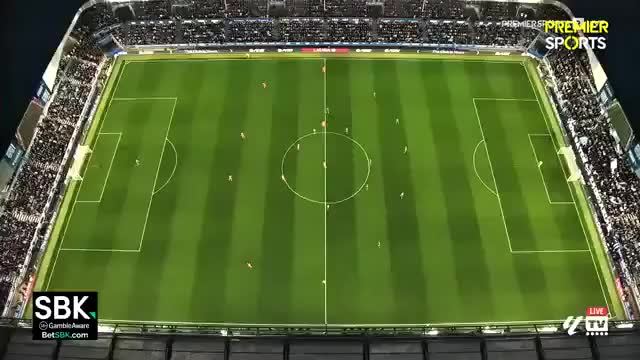 视频集锦：阿拉维斯1-0巴塞罗那