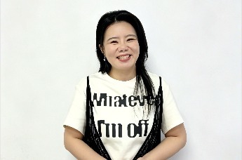 当民歌遇见世界舞台，歌唱家、中国新艺术音乐创始人龚琳娜唱响传统文化新表达！