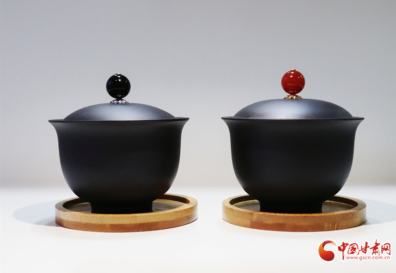 一件完整的安口砂器，从选料到成器至少需要四年。