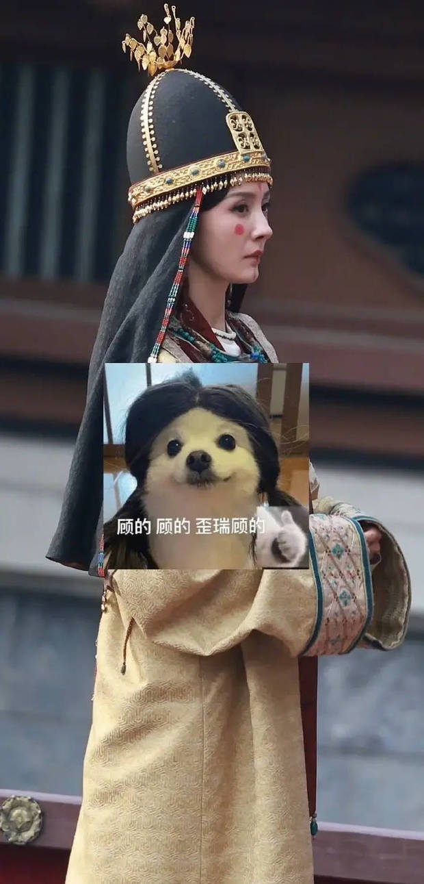 杨幂妆容参照山西大同出土的北魏彩绘泥俑与云冈石窟造像,还原鲜卑族女性经典妆容。