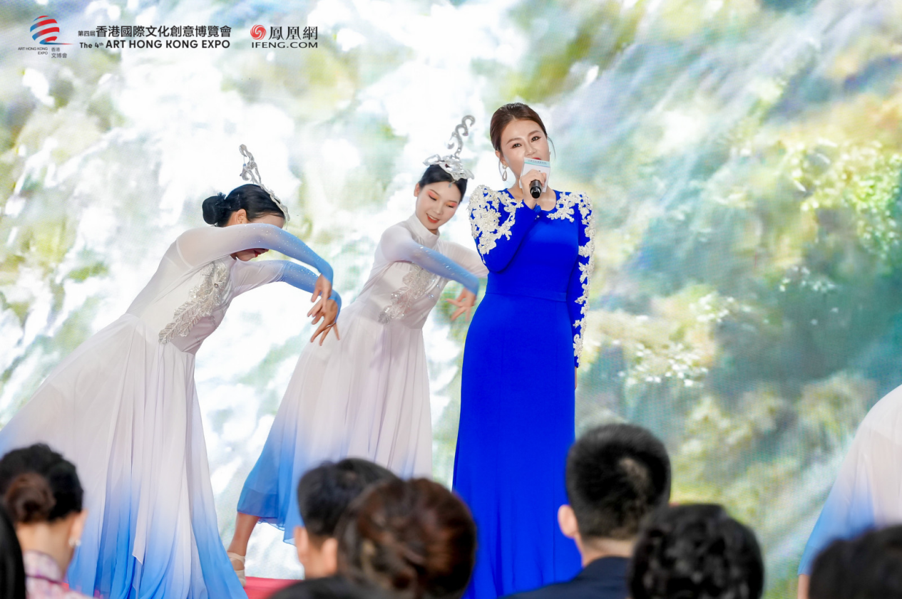 图注:现场表演《一杯酱香山河醉》。