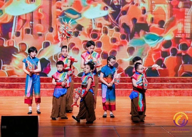 以爱为桥,无界共鸣 | 龙岗举行全国助残日融合艺术展演