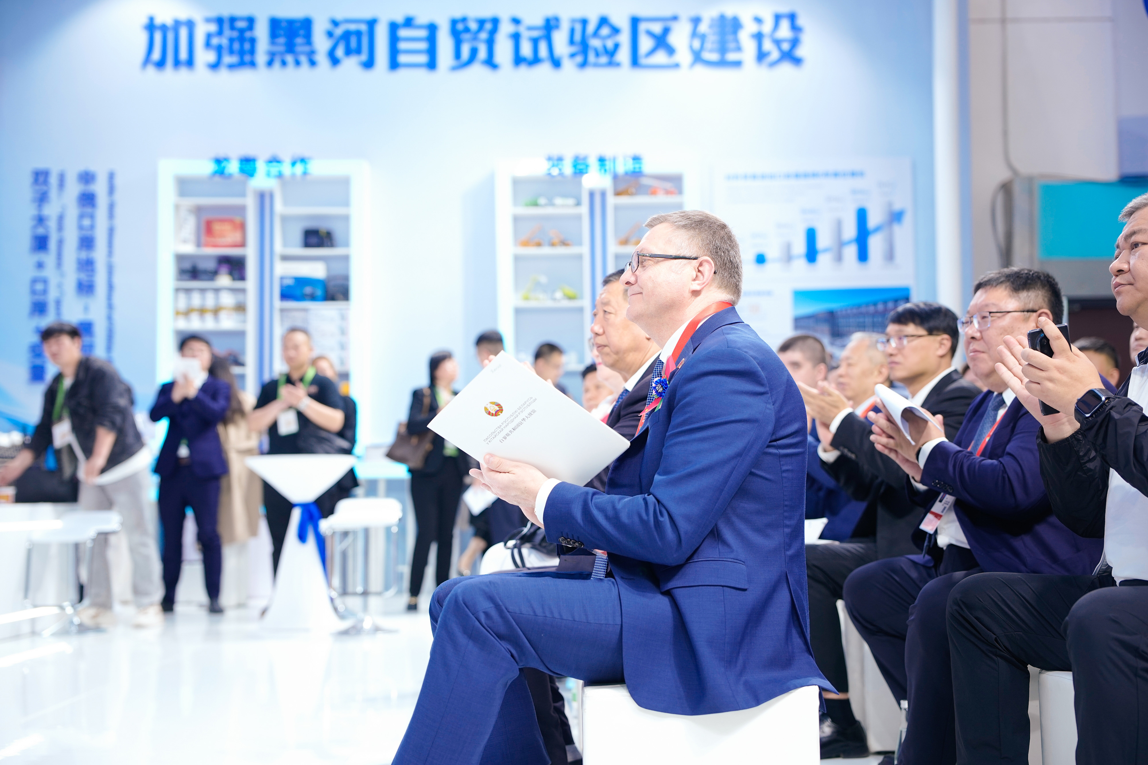 解锁“窗口城市”的多元魅力——中俄博览会黑河展区凭实力“圈粉”