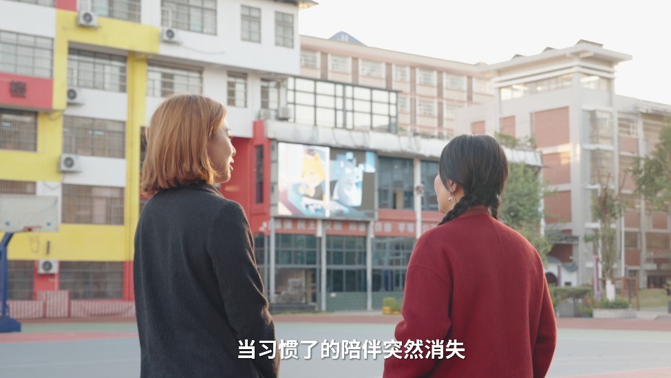 离婚后的龚琳娜：五十岁才真正活出自我
