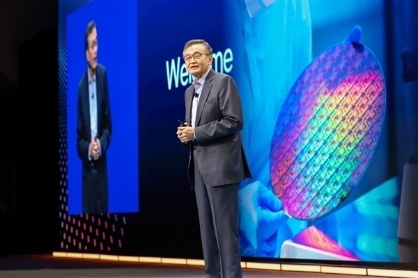 Intel陈立武：感谢美国总统、黄仁勋、孙正义支持 也为他们赚了钱