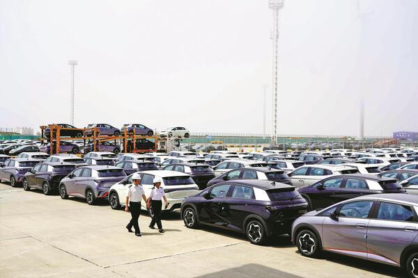 4月，宁波口岸新能源汽车出口增长强劲