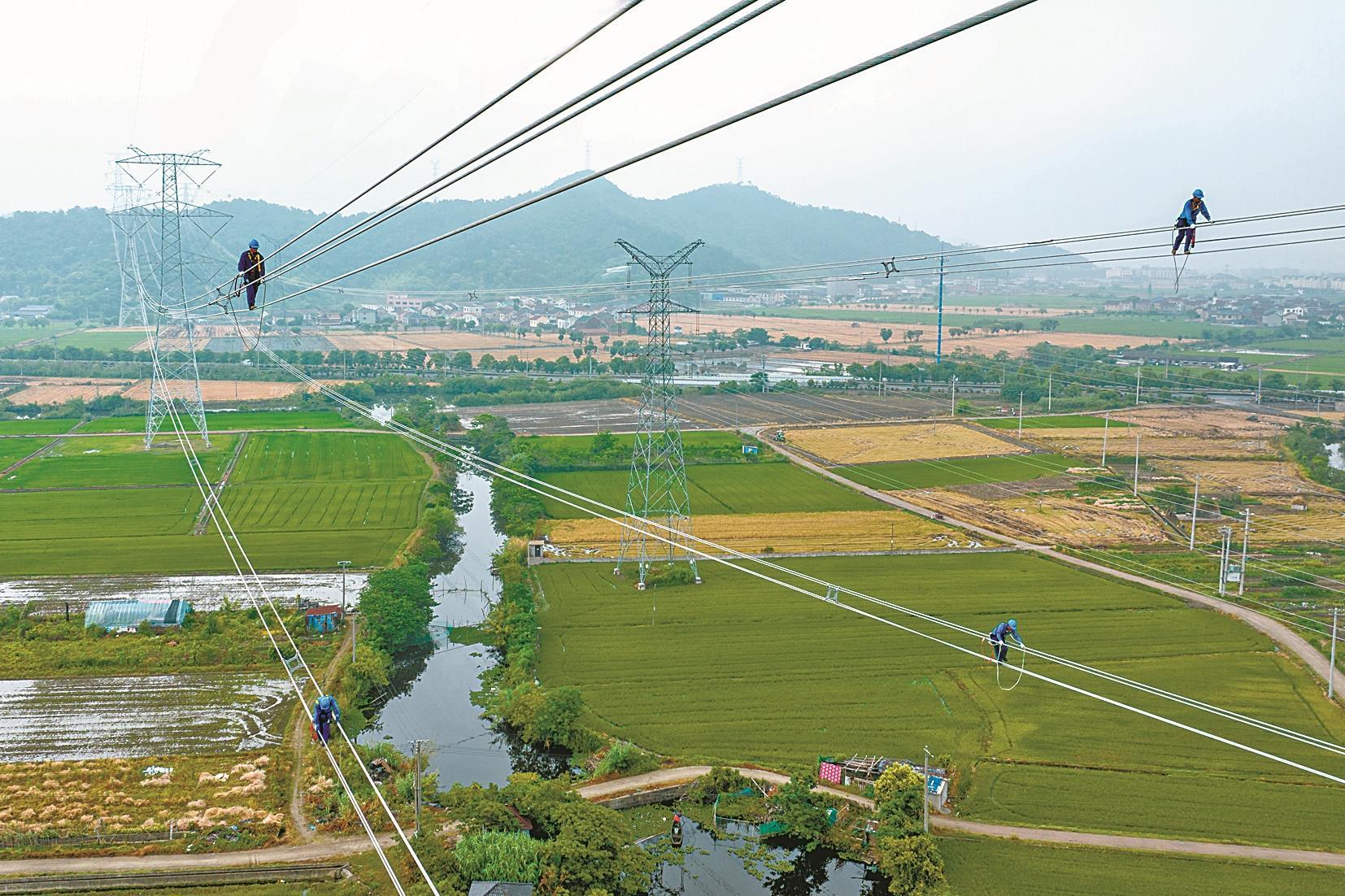 特高压！“甘电入浙”  首条送出线路在宁波贯通 总工程预计明年建成投运