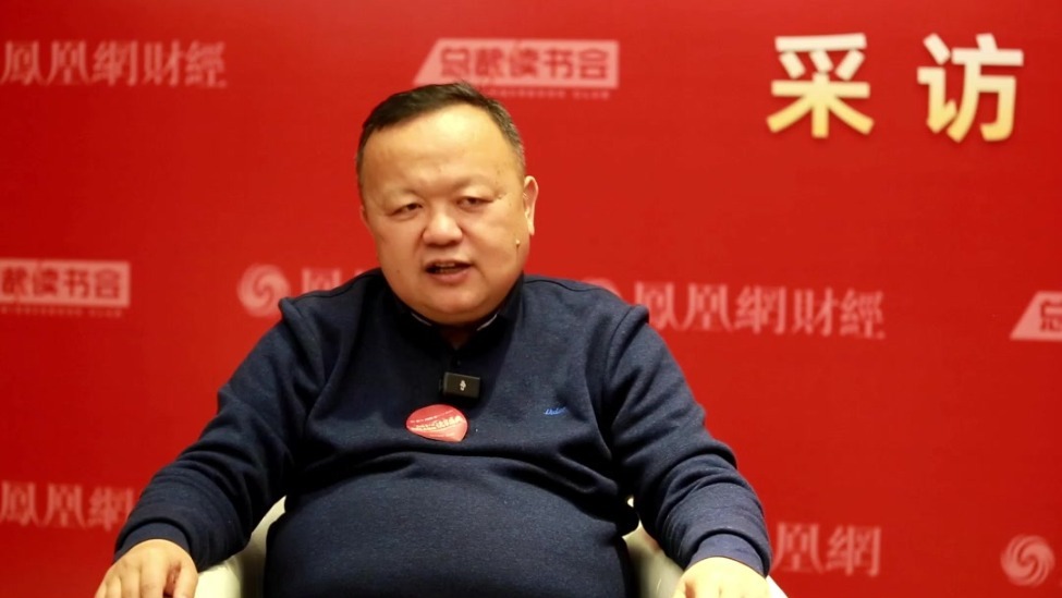3000元眼镜取代翻译，AI医生取代博士肖竹青：越焦虑越要读书