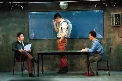2014年鼓楼西剧场话剧《枕头人》首演剧照