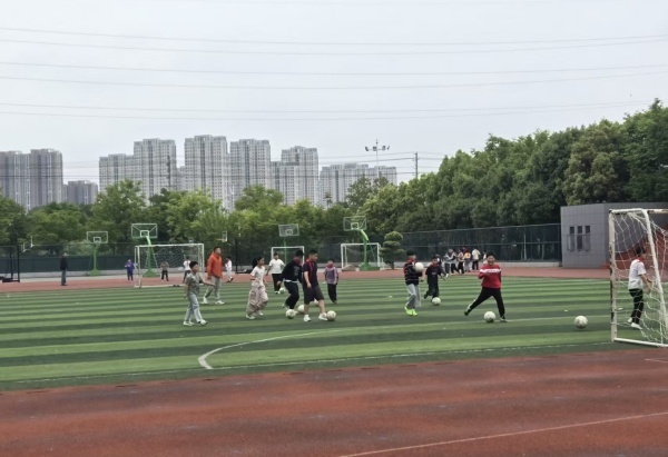多彩延时服务赋能快乐成长——来安县新安镇中心学校党总支扎实开展课后延时特色服务活动(图2)
