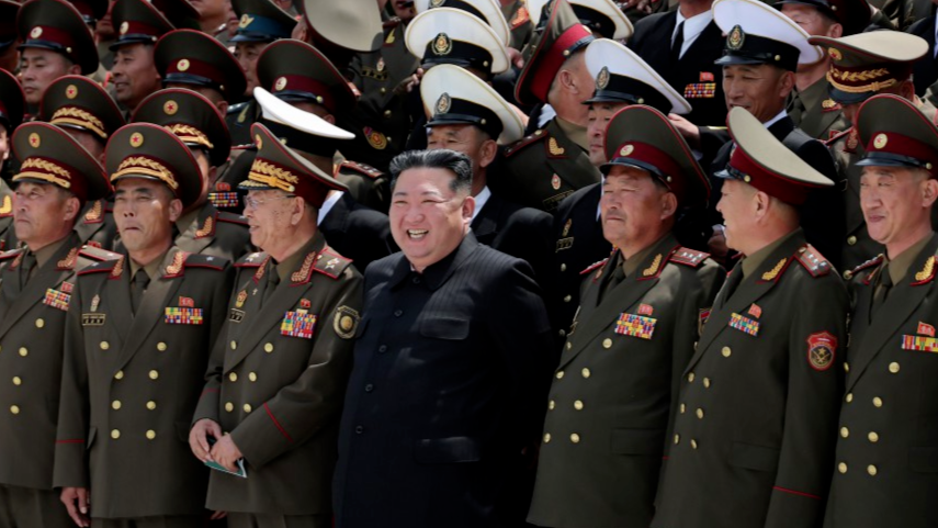 金正恩下令:加强朝鲜南部边境一线部队,把边界筑成坚不可摧的要塞