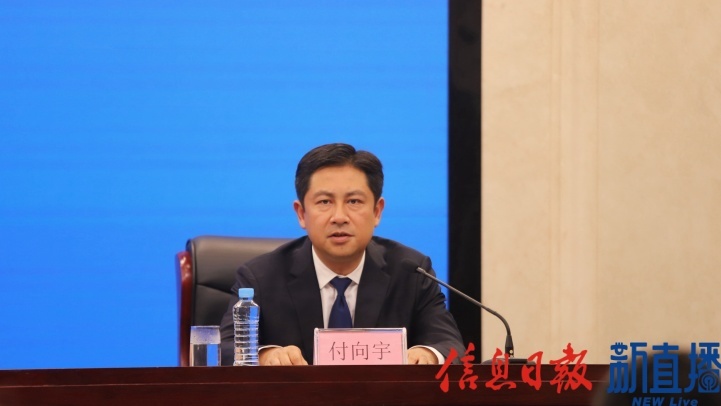 南昌市商务局党组书记、局长付向宇