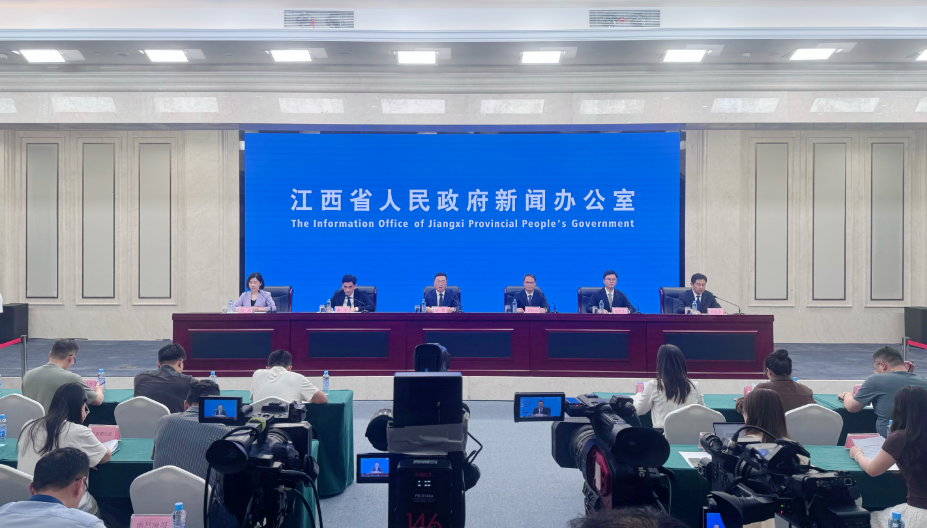 发布会现场图 摄影:饶梦露