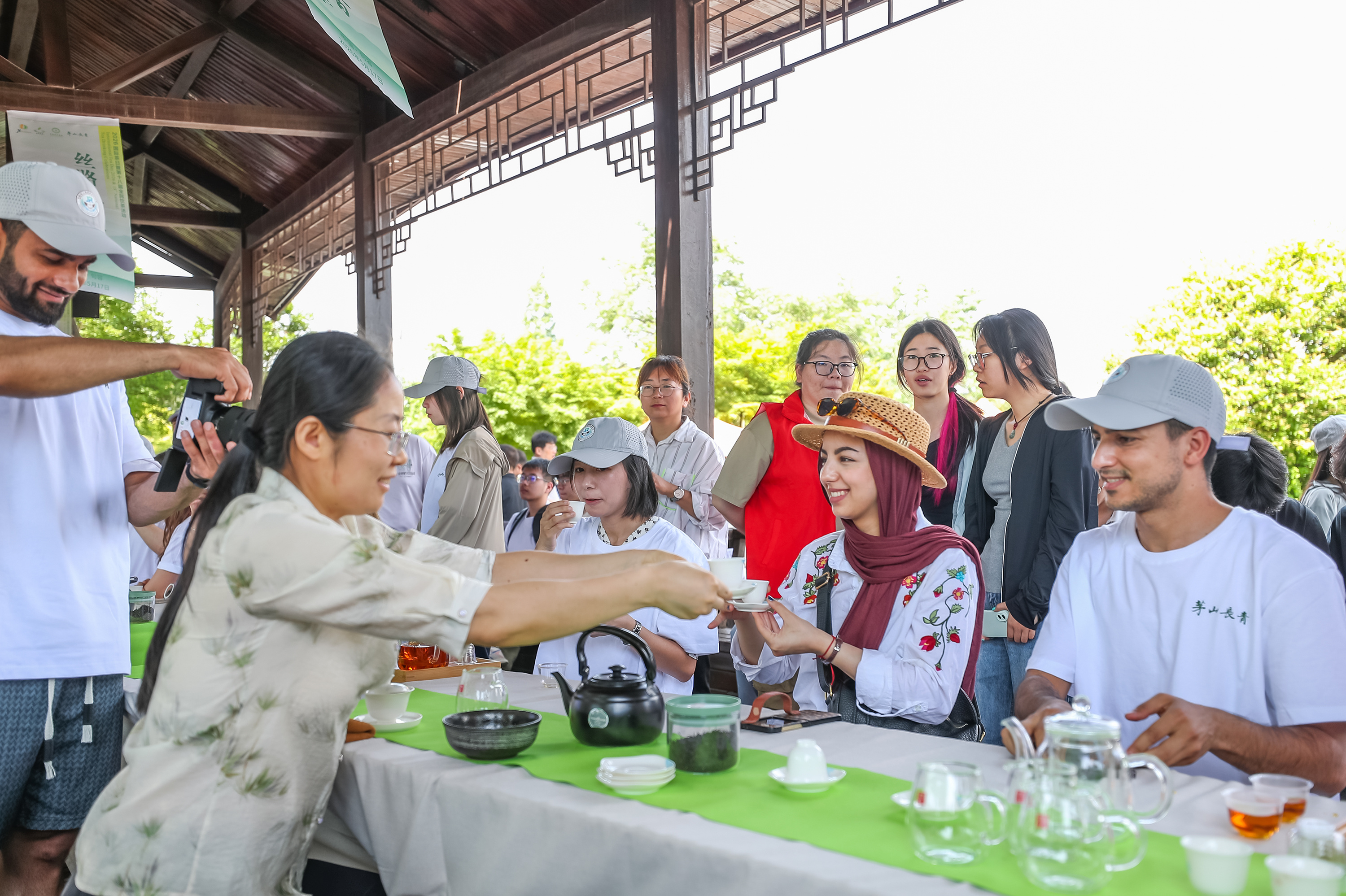 国际友人走进福地句容 共赏山水人文之美 ——“Go Jurong”2026国际友人走进句容活动成功举办