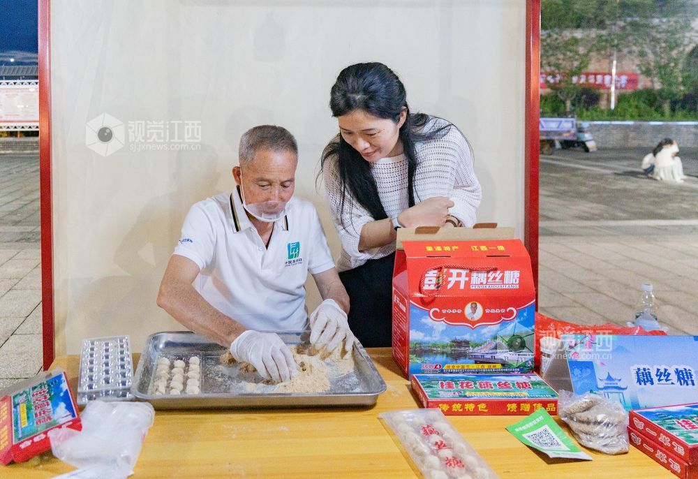 江西金溪：文化惠民活动进社区（图）