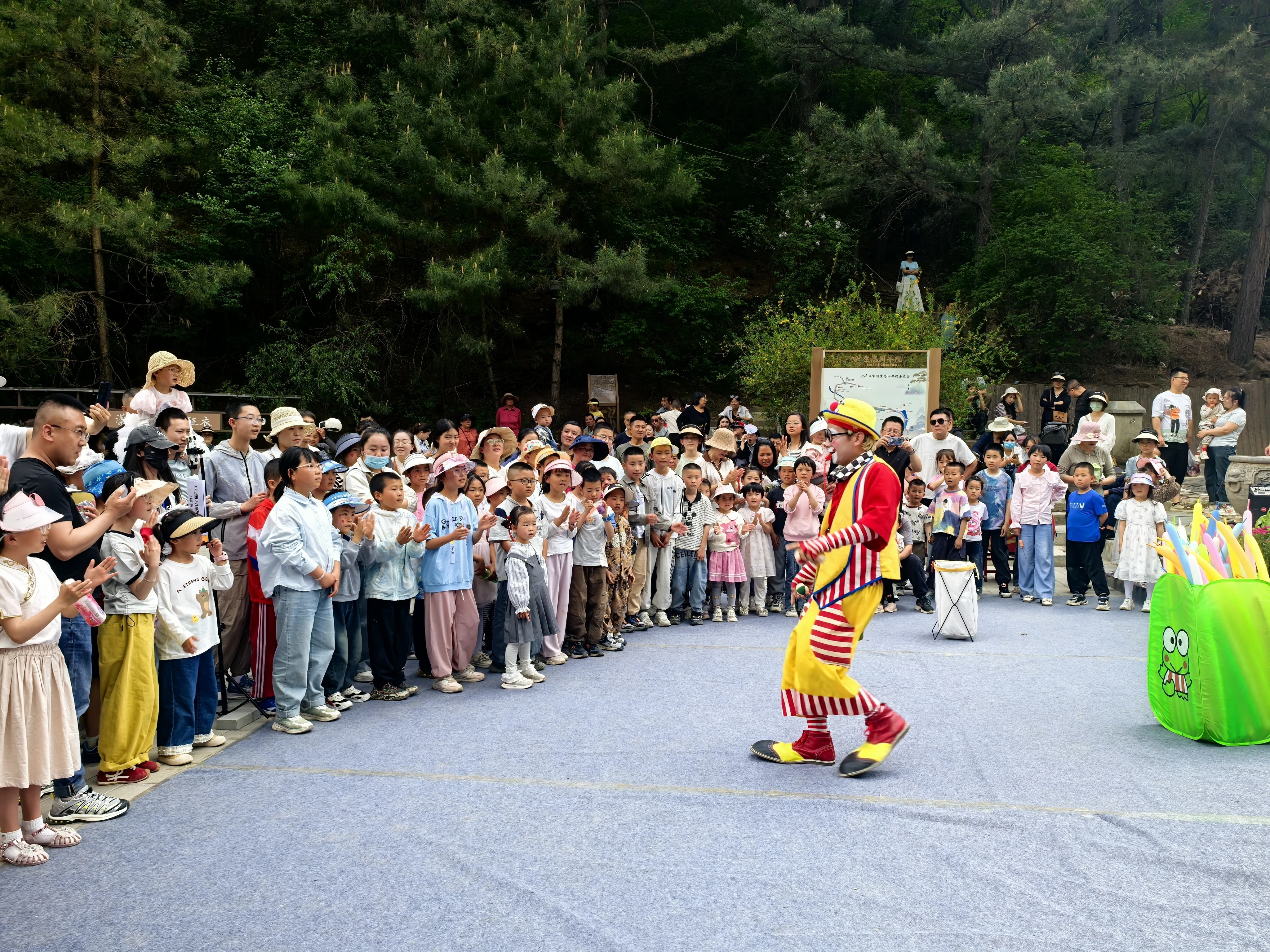 从煤城瓷镇到天然氧吧　甘肃华亭圈粉游客凭的是啥