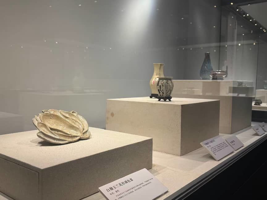 120件文房雅器集中展出！这场展览带你读懂石湾陶的文人美学