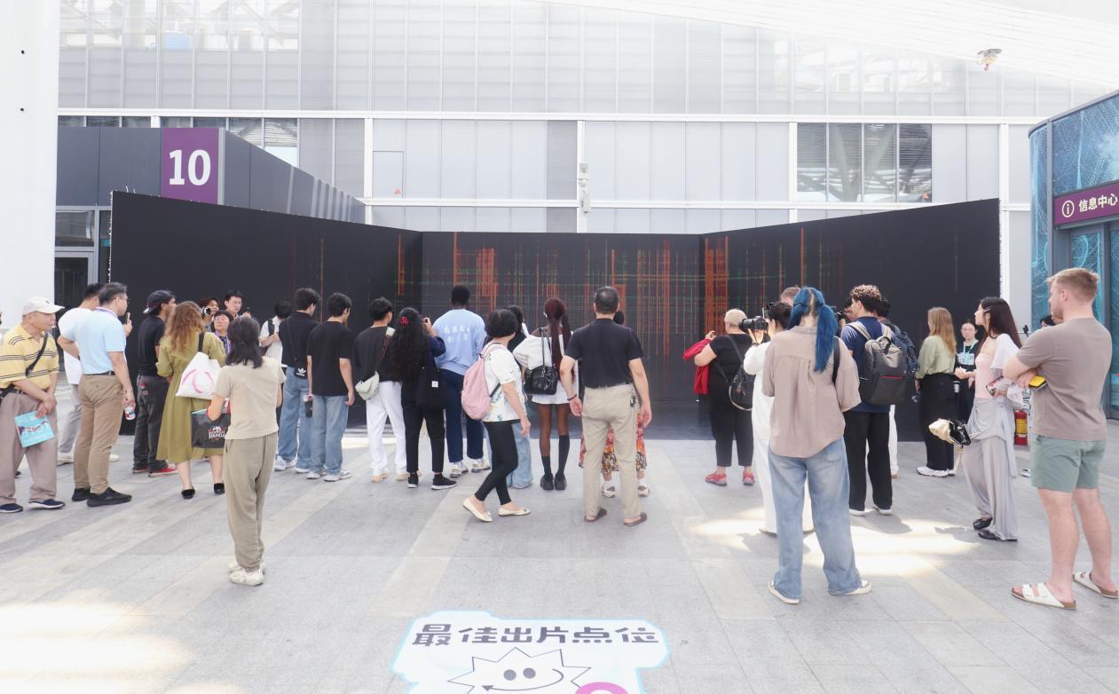两岸四地青年艺术首次同台 “无界”大展亮相深圳文博会