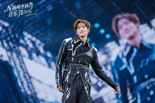 场景、阵容、体验全面升级,N²扬州枣林湾音乐节定义“好音乐节”新标准(图7) 场景、阵容、体验全面升级,N²扬州枣林湾音乐节定义“好音乐节”新标准(图7)
