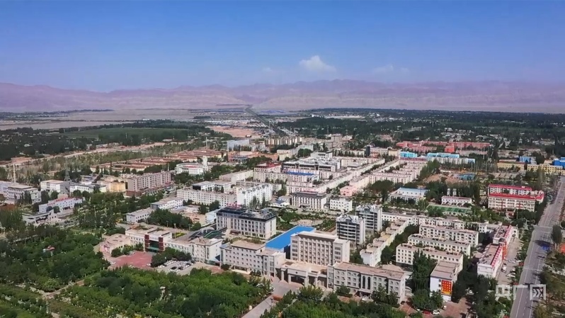 俯瞰柯坪县 (央广网发 柯坪县融媒体中心供图)