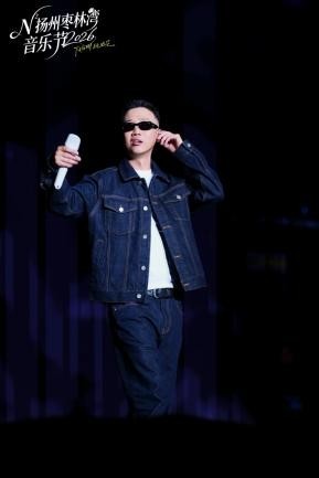 场景、阵容、体验全面升级,N²扬州枣林湾音乐节定义“好音乐节”新标准(图23) 场景、阵容、体验全面升级,N²扬州枣林湾音乐节定义“好音乐节”新标准(图23)