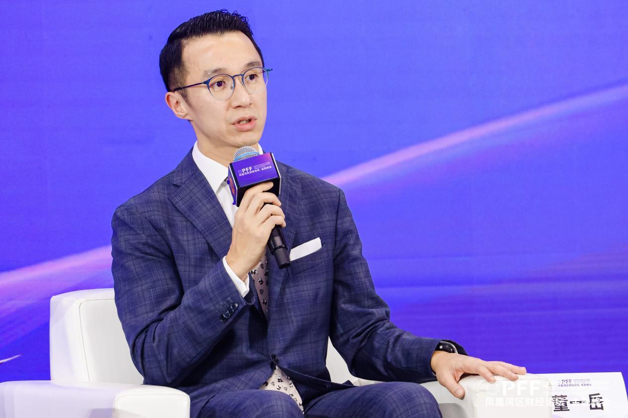 香港金融发展局行政总监董一岳