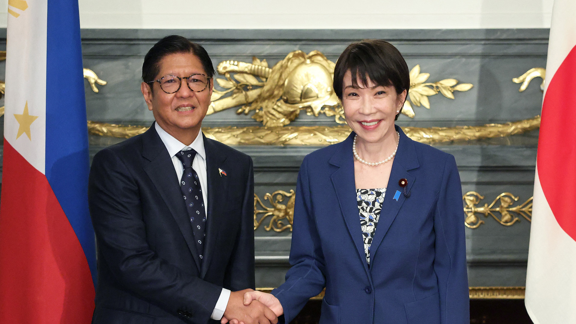 日本与菲律宾关系升至全面战略伙伴关系