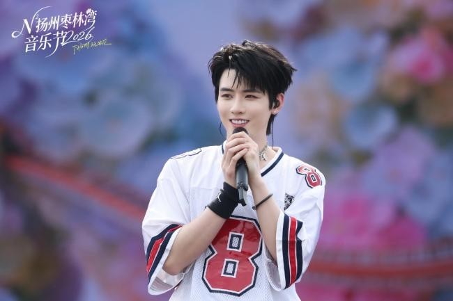 场景、阵容、体验全面升级,N²扬州枣林湾音乐节定义“好音乐节”新标准(图6) 场景、阵容、体验全面升级,N²扬州枣林湾音乐节定义“好音乐节”新标准(图6)