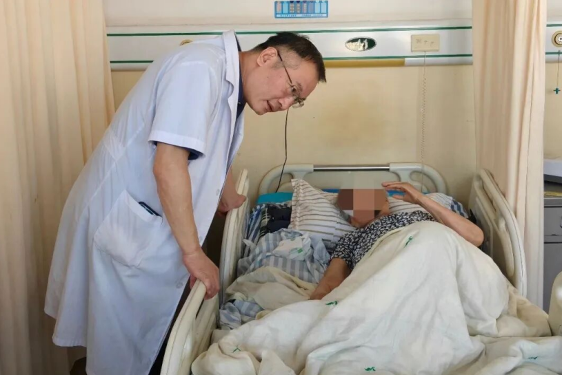 宁晋县医院骨二科成功救治百岁骨折老人