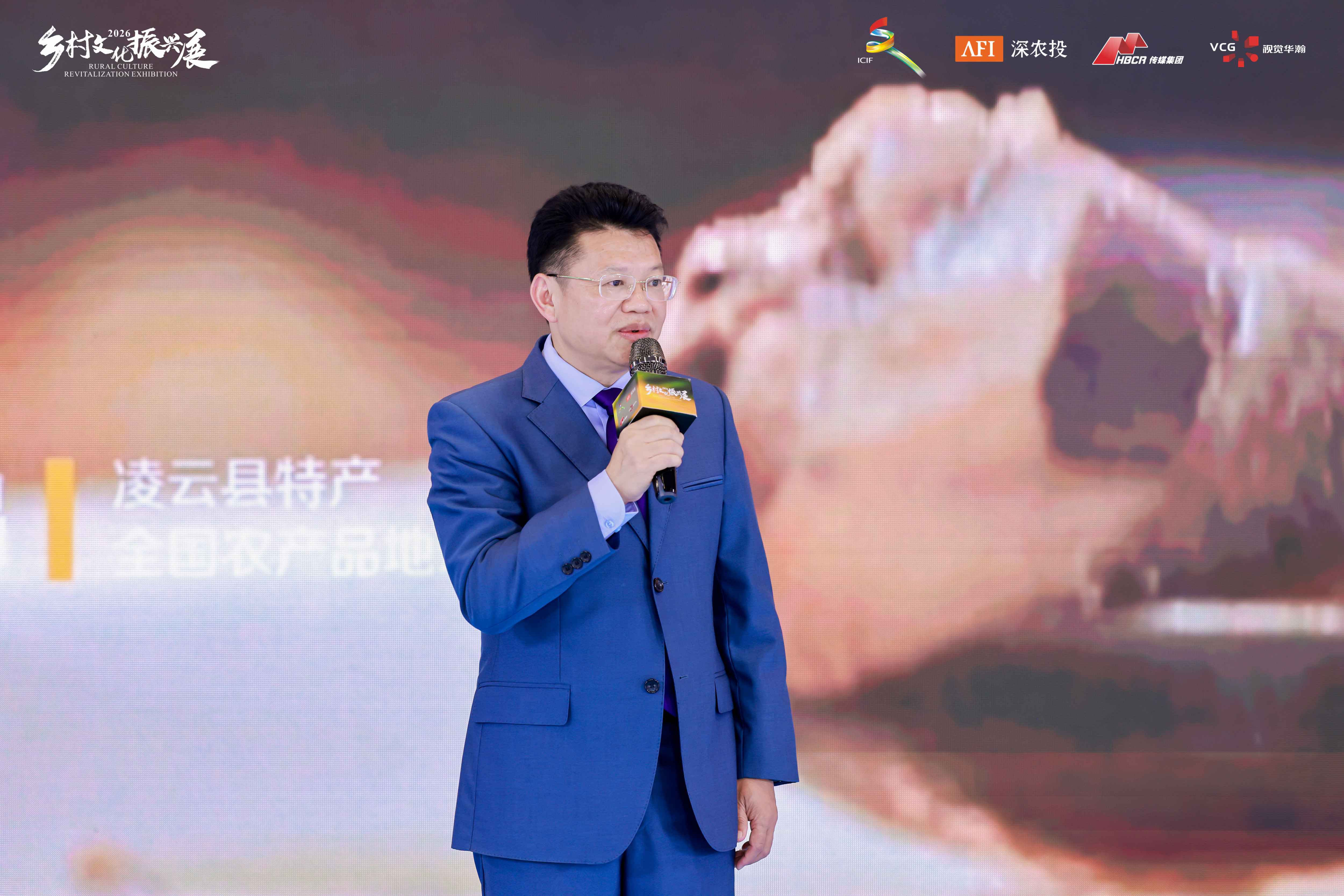“城乡共振&middot;山河应答”  ——第二十二届文博会乡村文化振兴展的答卷