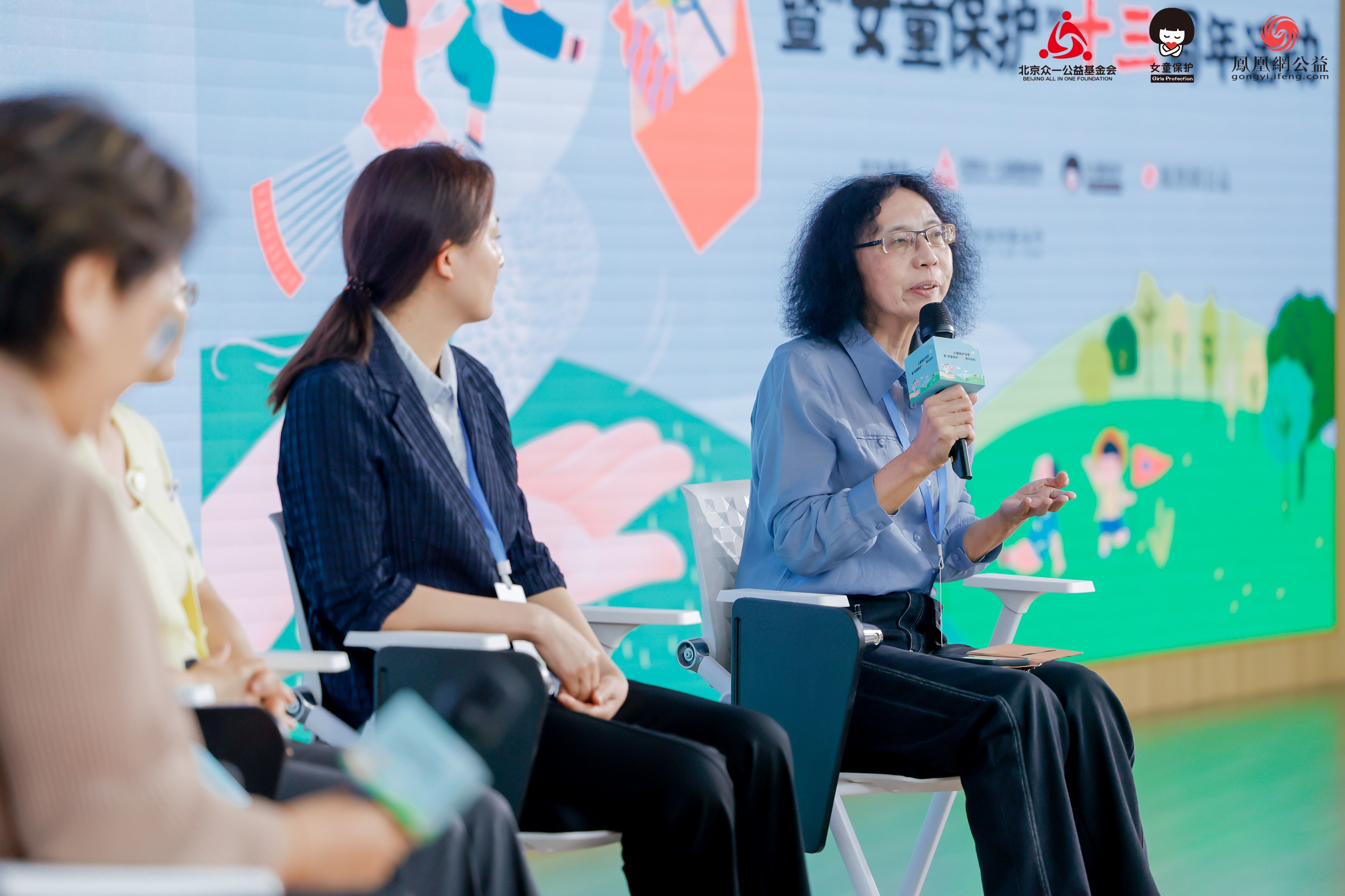 中国社会科学院新闻与传播所研究员、中国社会科学院大学特聘教授、博士生导师卜卫