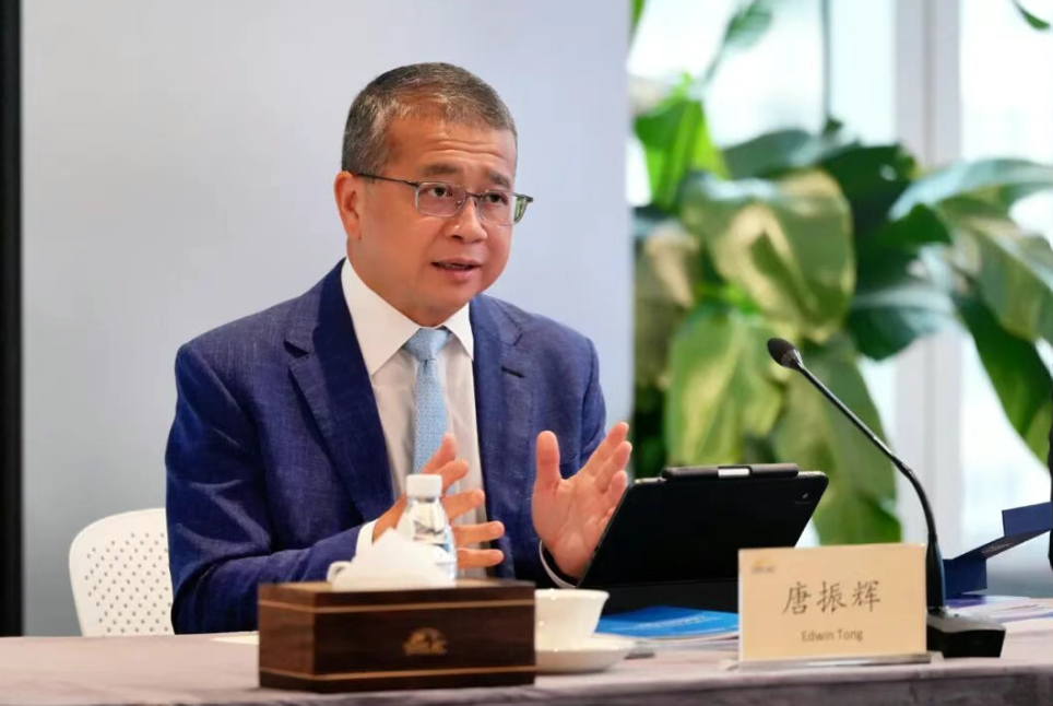 SHIAC新闻｜新加坡律政部长兼内政部第二部长唐振辉一行到访上海国际仲裁中心