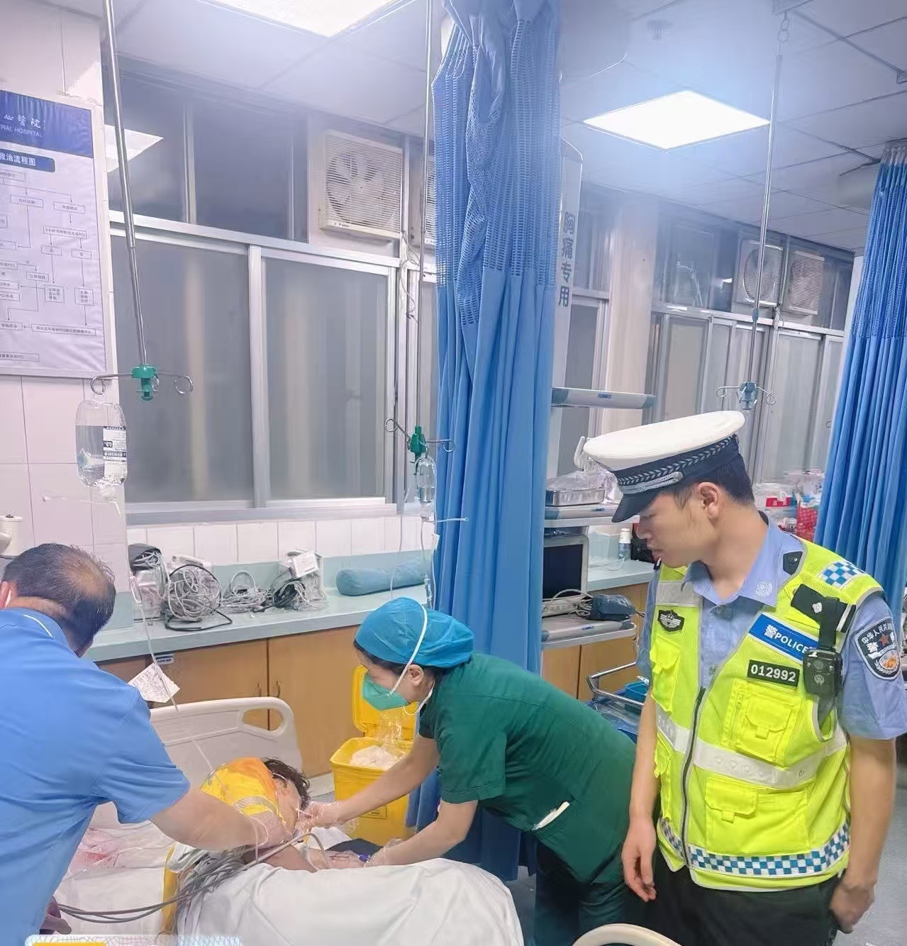 长沙“警医联动&middot;骑手驿站”双机制跑赢生命接力