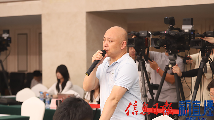 大江新闻提问