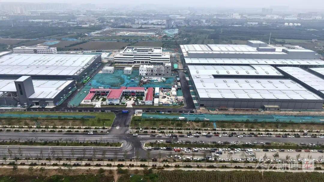 咸阳一季度地区生产总值增速位居全省第一(图2)