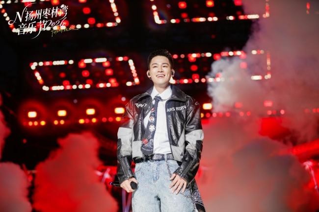 场景、阵容、体验全面升级,N²扬州枣林湾音乐节定义“好音乐节”新标准(图11) 场景、阵容、体验全面升级,N²扬州枣林湾音乐节定义“好音乐节”新标准(图11)