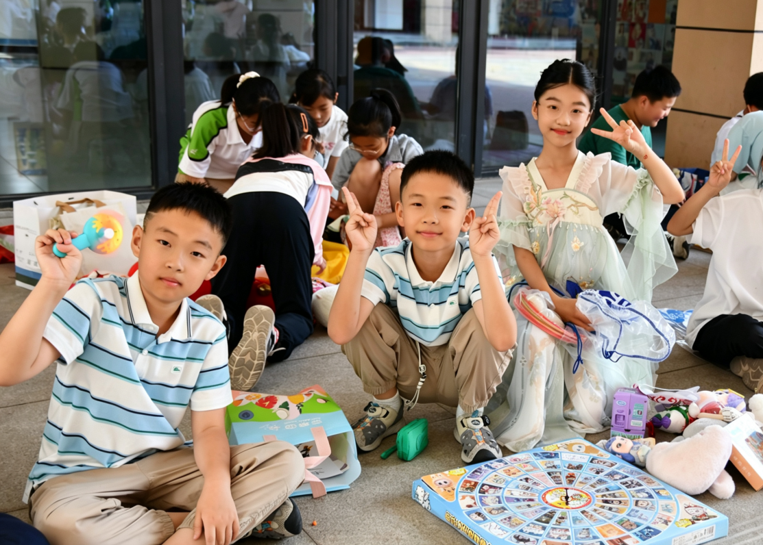 科创非遗齐登场！太行路小学这个六一“玩”出成长新高度