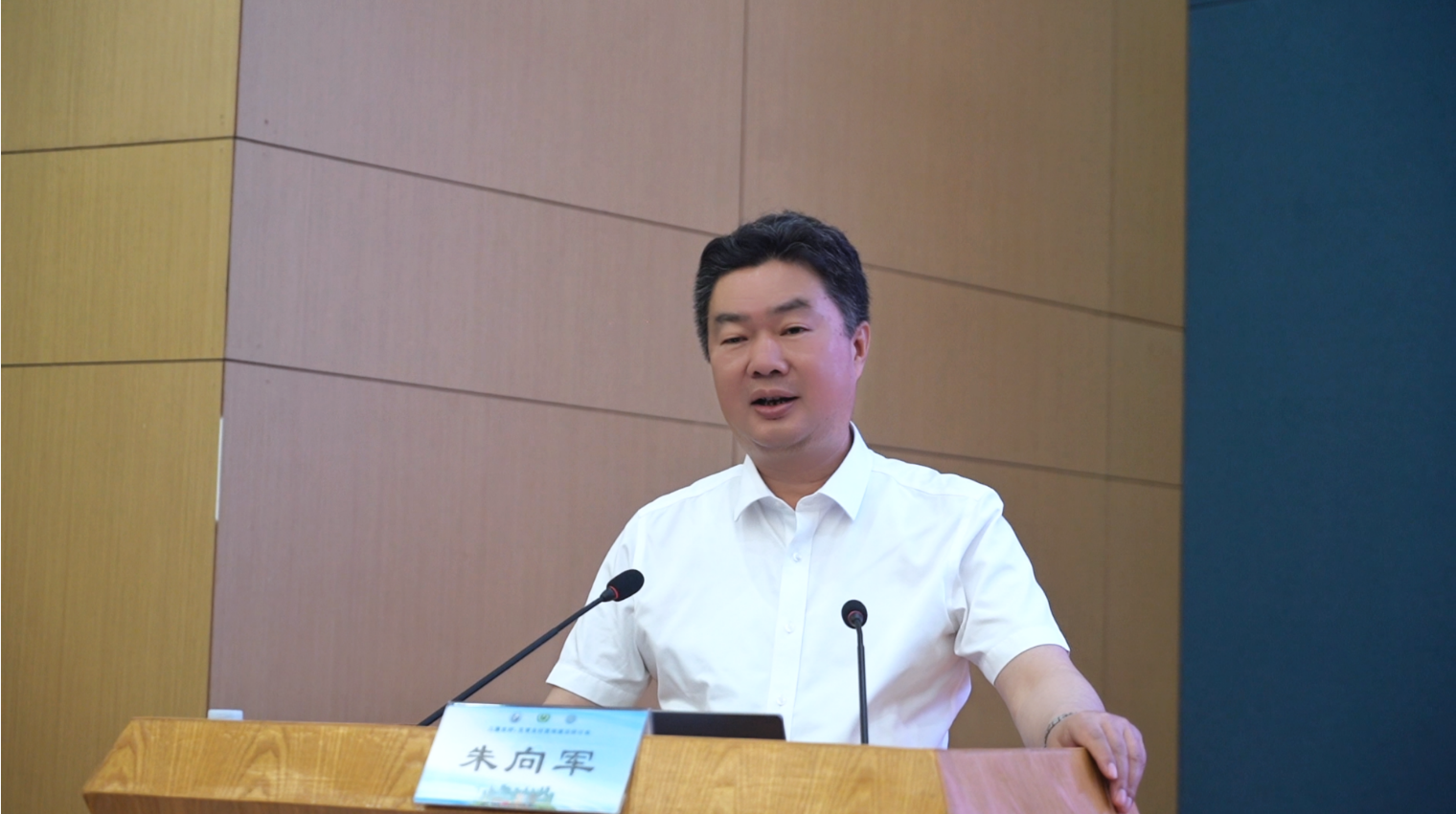 让生育更安心,让就医更温馨:一场“双友好”研讨会背后的妇幼服务升级命题