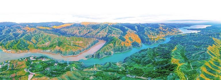 黄河干流出境断面水质连续10年稳定保持Ⅱ类　图为黄河永靖段　丁勇