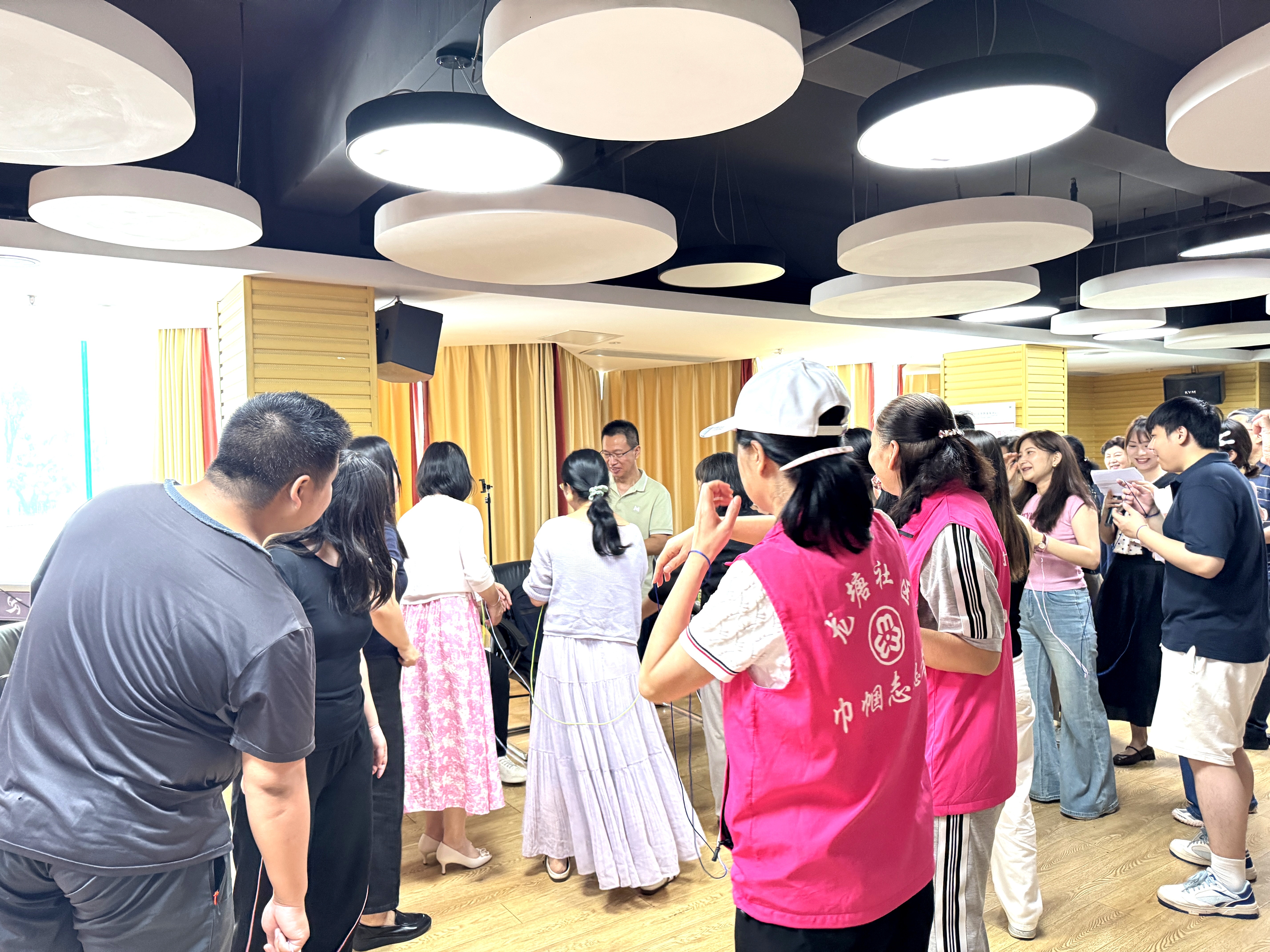 “伴爱同行&middot;赋能万家”幸福婚姻公益课  在龙塘社区开讲