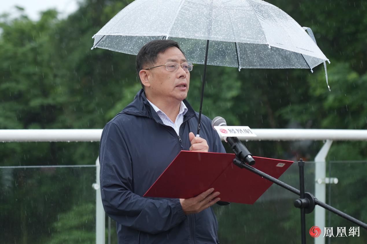 张家界大峡谷旅游开发有限公司总经理邹学良致辞