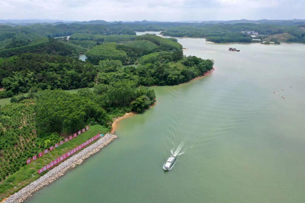 广西平陆运河平塘江口（2026年5月13日摄）。新华社记者 陆波岸 摄