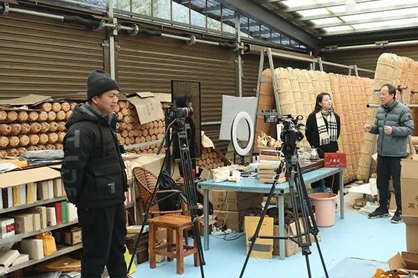 湖南直播助农如何从追流量转向深耕价值(图2)