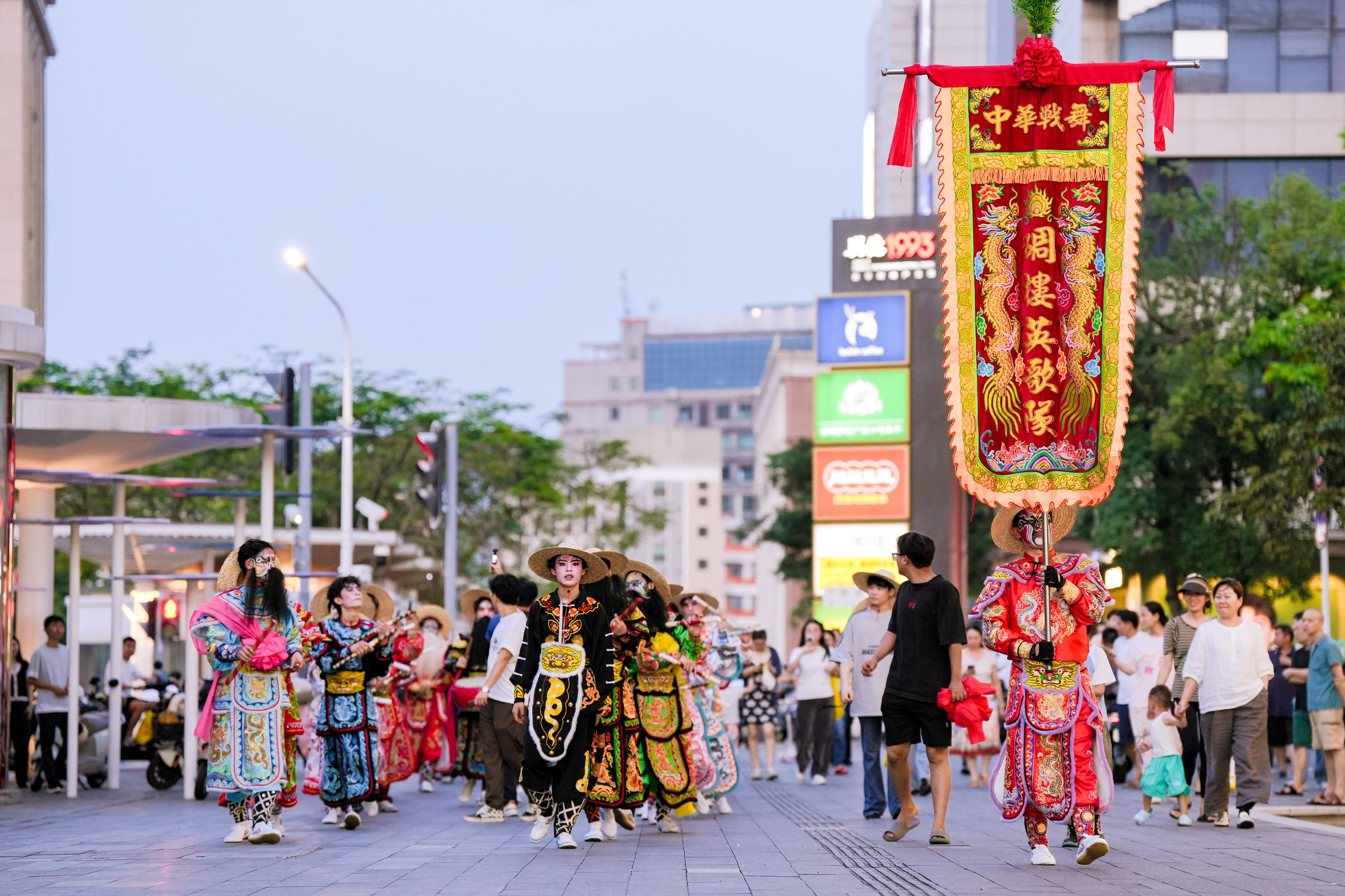 国潮当道 嗨购有料！2026大浪时尚小镇活力嘉年华&middot;国潮季启幕