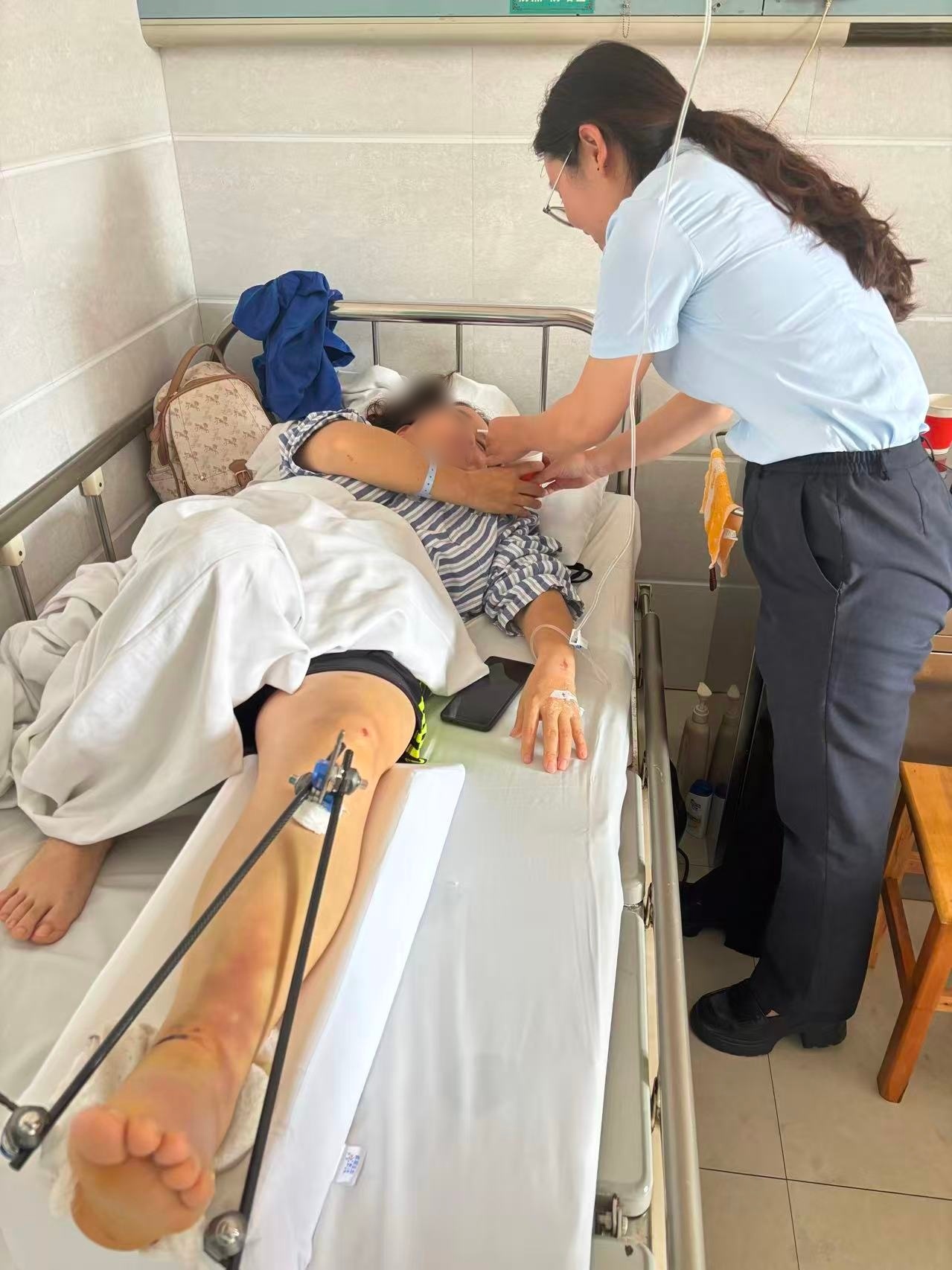 一通求助电话，一场邮储奔赴：“她们像家人一样照顾我”