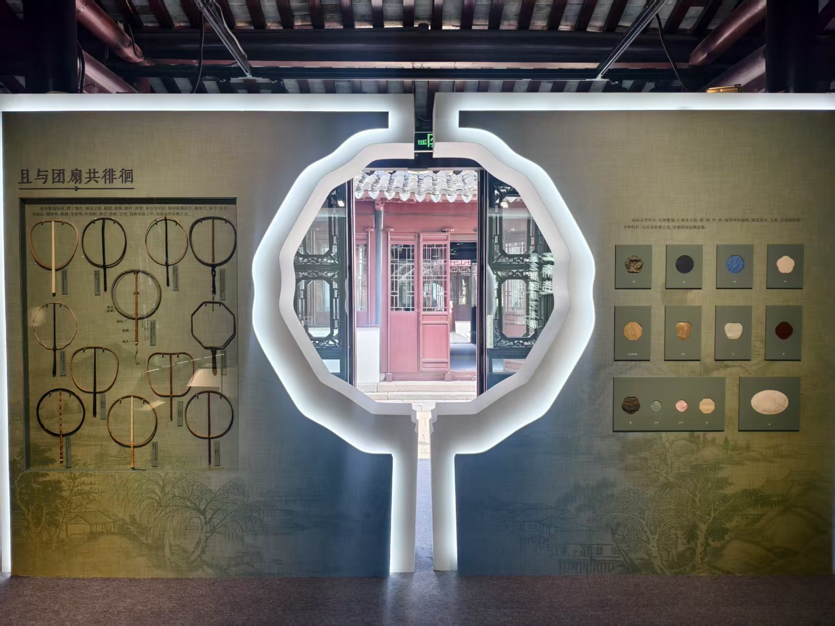 54件团扇精品展出,苏博举办“江南造——蔡念群团扇艺术展”