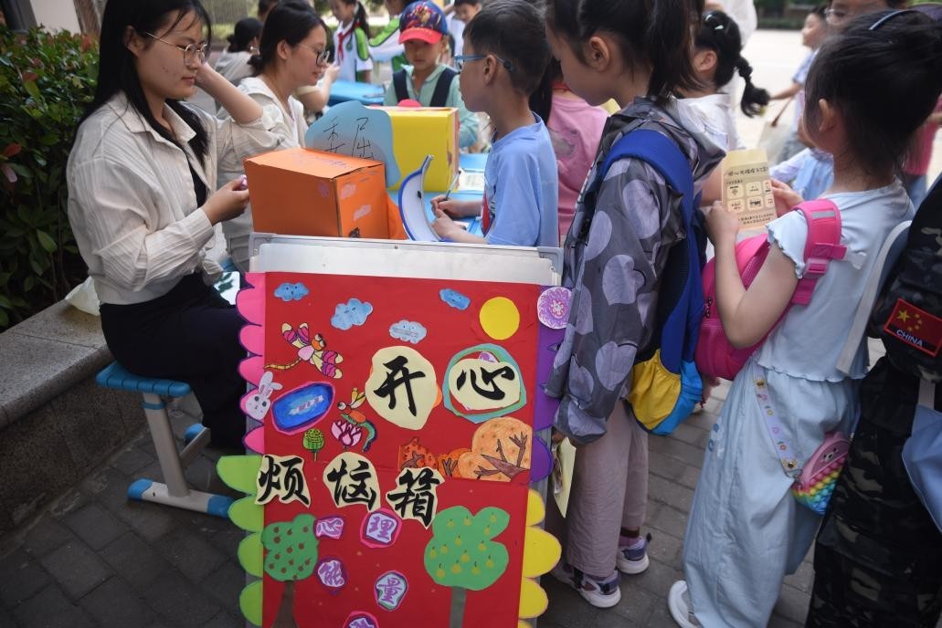 科创非遗齐登场！太行路小学这个六一“玩”出成长新高度