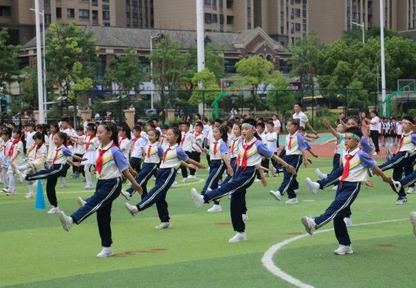 合肥南小恒盛校区:活力赛场少年当“燃(图3)